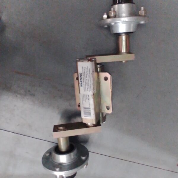 Pair of 250Kg Suspension Units & Hub