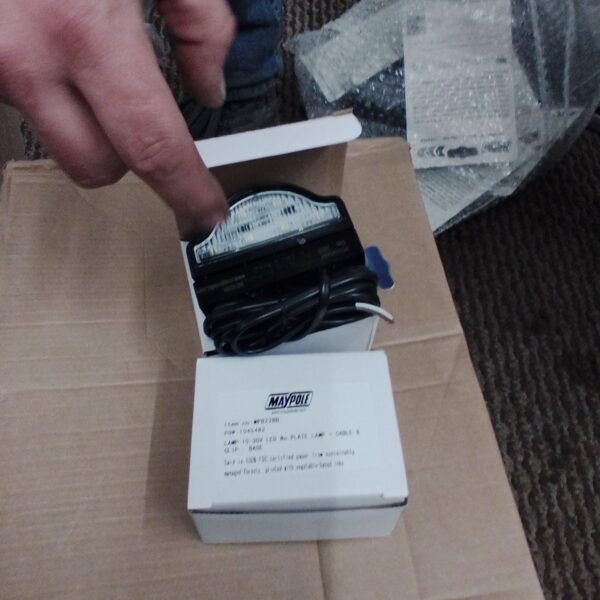 MP8228 10-30V LED Number Plate Lamp & Cable with Clip In Base